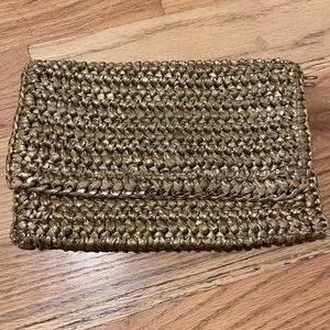 Gold clutch